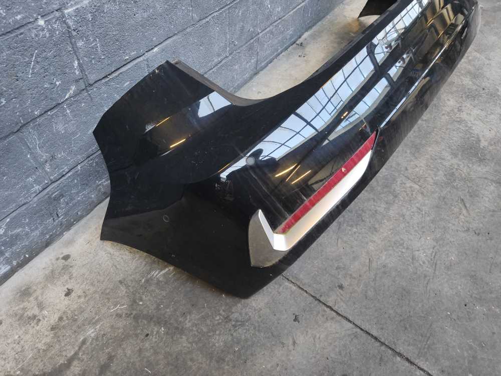 PARE CHOC ARRIERE BMW - Vue 2